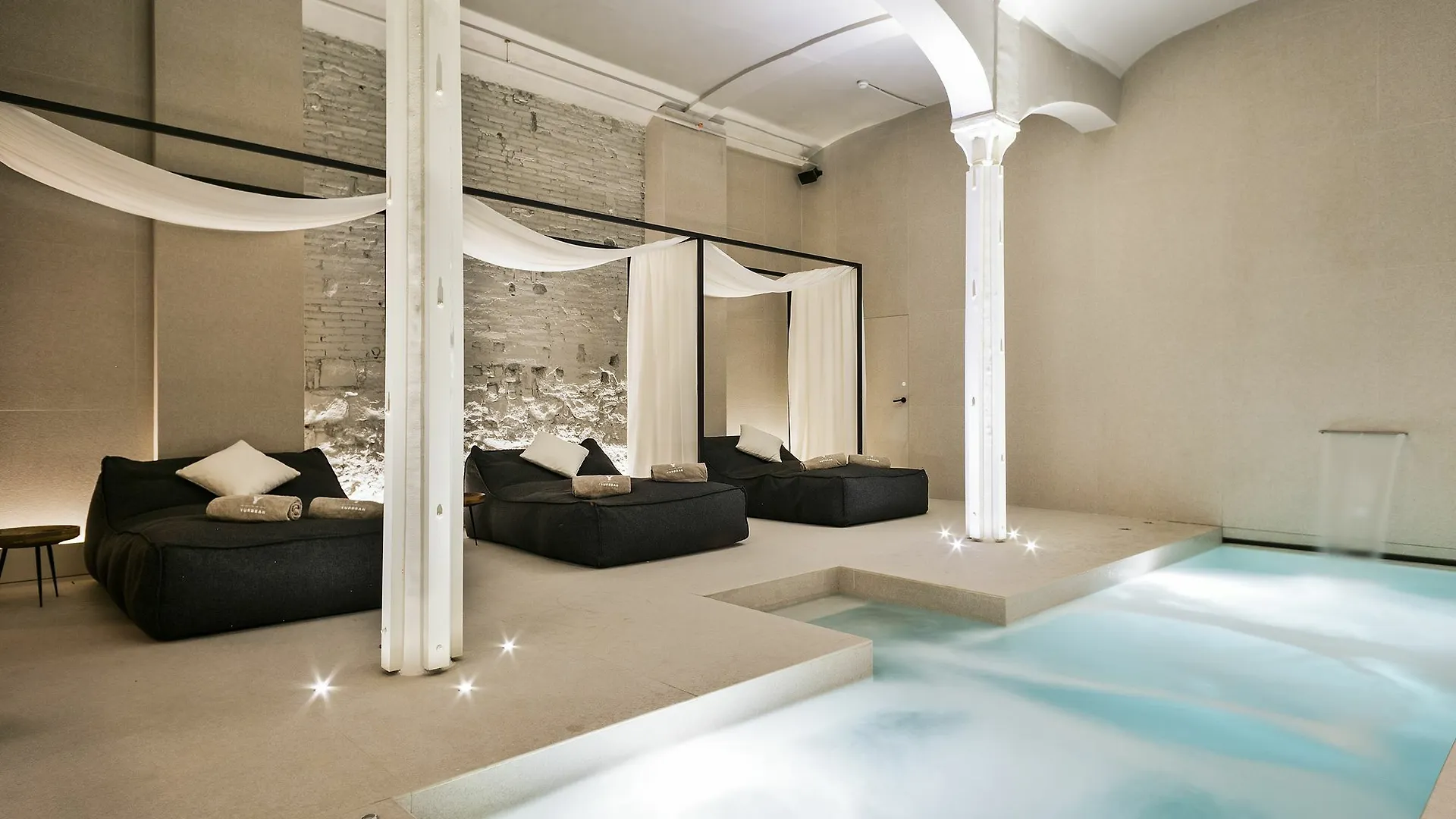 Yurbban Passage Hotel & Spa Barcelona 4*,  Spain