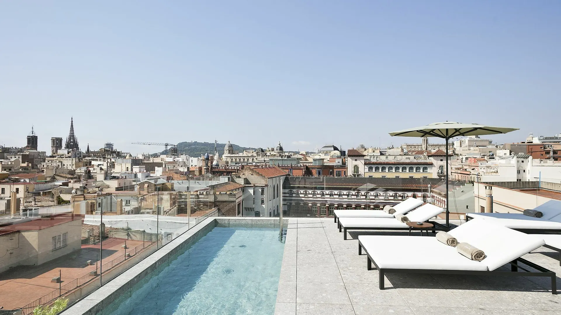 Yurbban Passage Hotel & Spa contacts